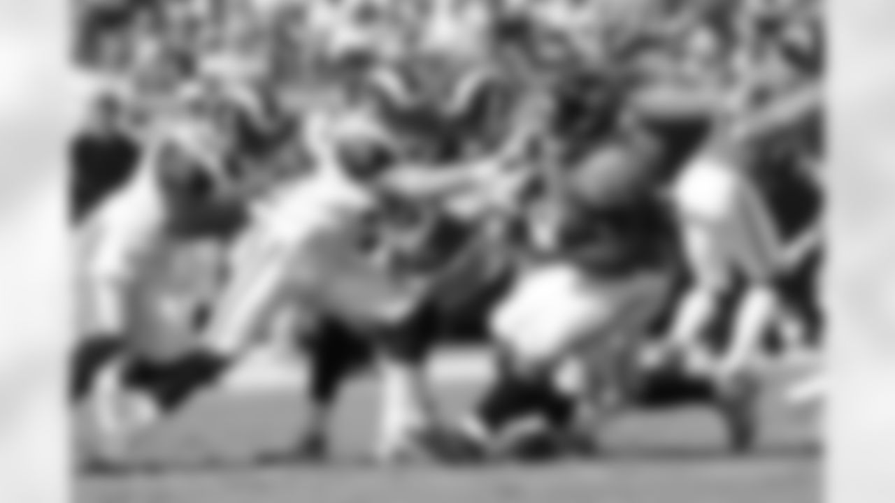 32 Maurice Jones-Drew