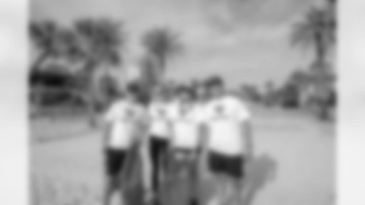 2023_0419_BeachCleanup_27