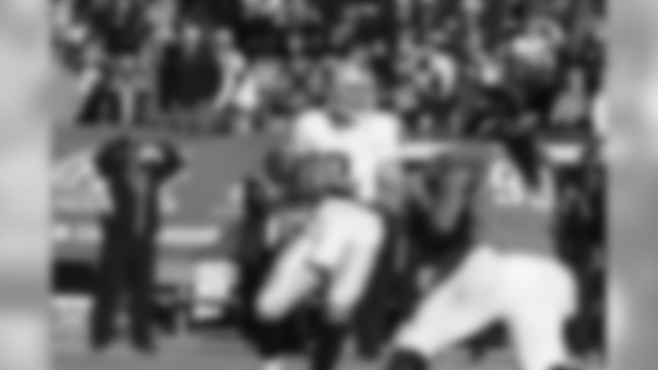 93 Tyson Alualu