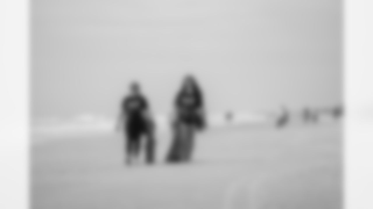2023_0419_BeachCleanup_33