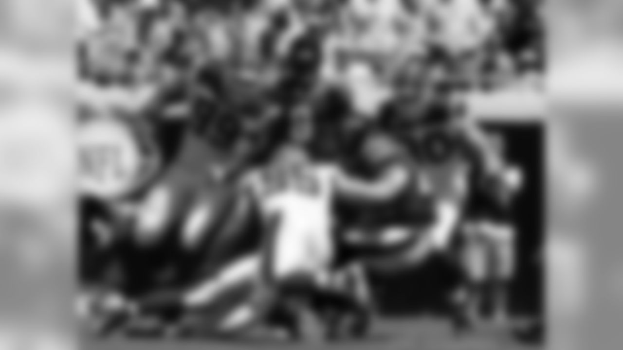 28 Fred Taylor