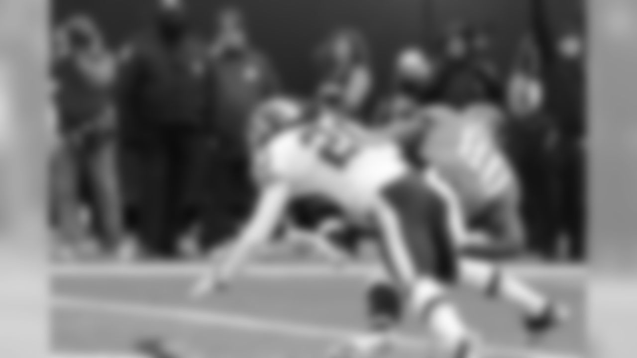 80 Mike Thomas