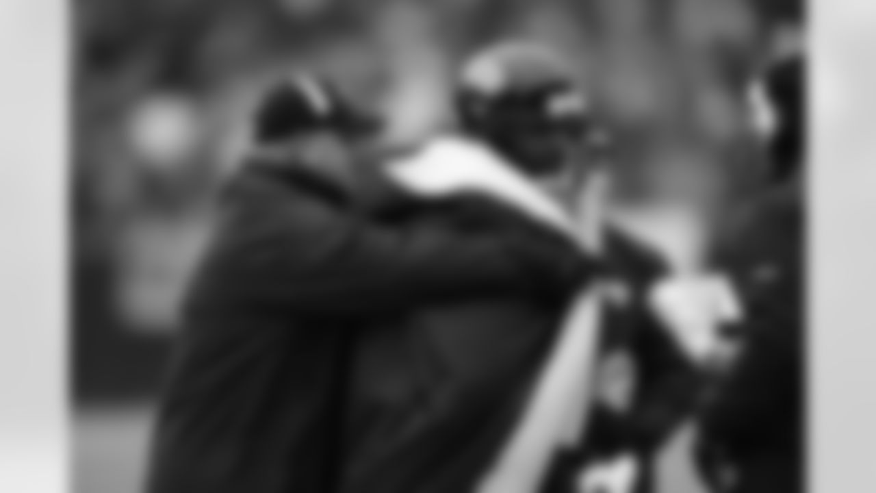 9 David Garrard