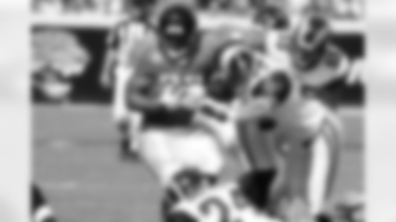 32 Maurice Jones Drew