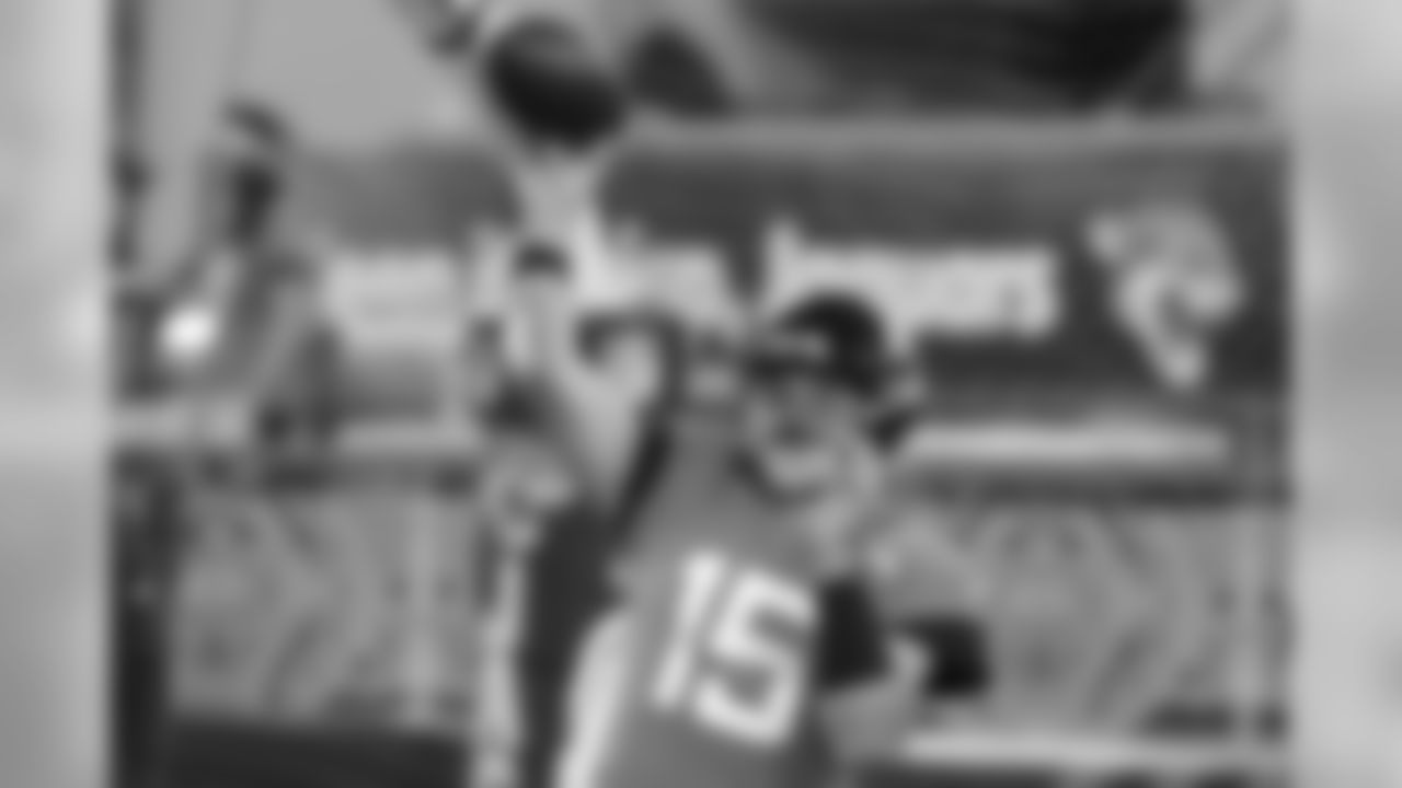 Jacksonville Jaguars quarterback Gardner Minshew warms up before an NFL football game against the Tennessee Titans, Thursday, Sept. 19, 2019, in Jacksonville, Fla. (AP Photo/John Raoux)