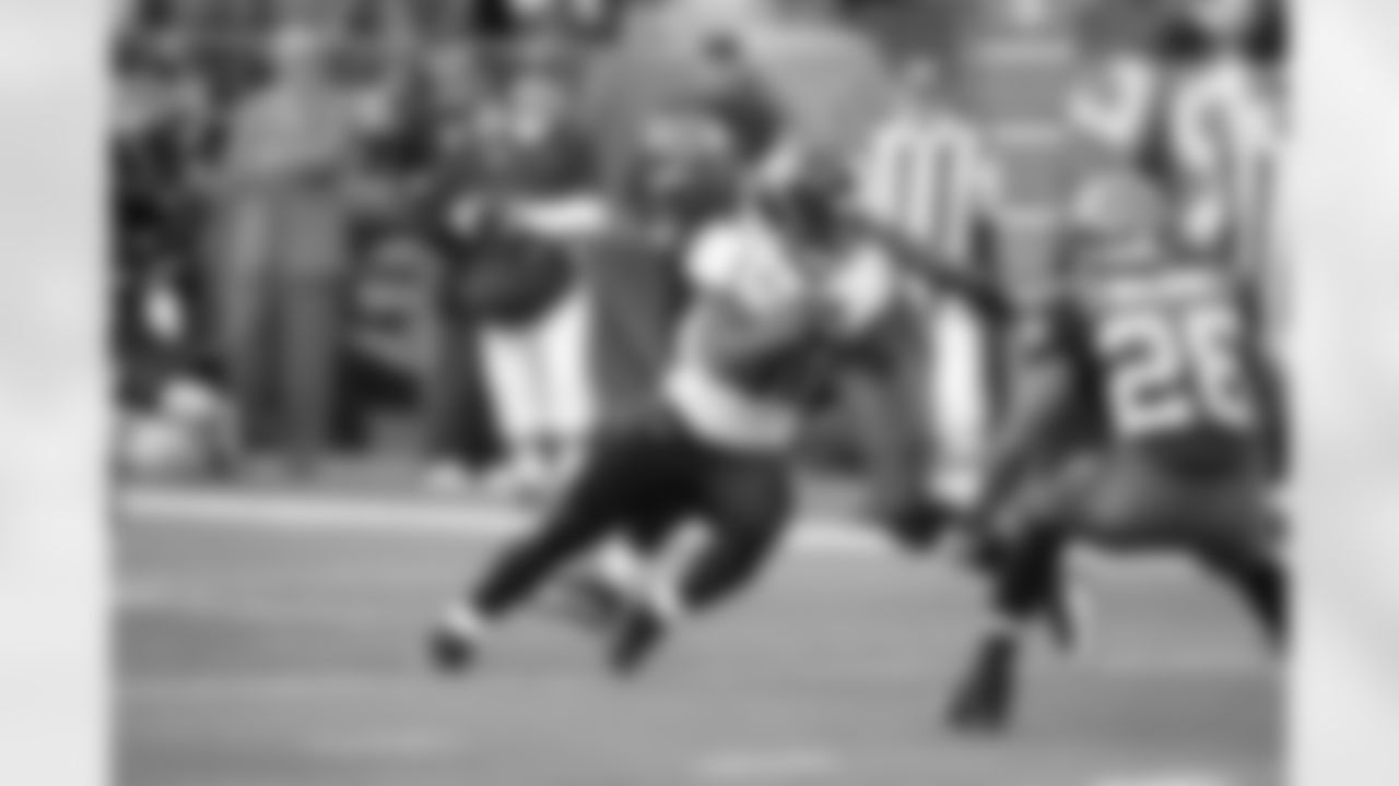 32 Maurice Jones-Drew