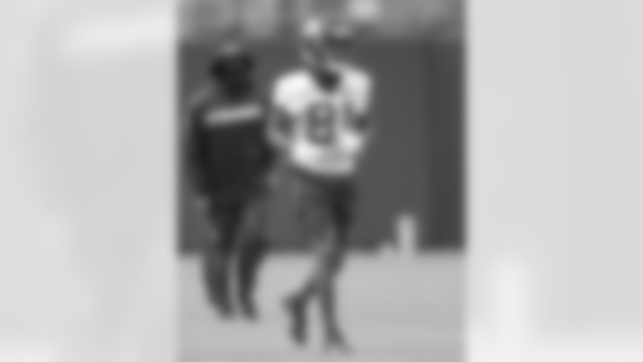 2020-08-23 - Jaguars Practice - Rick WIlson - -24