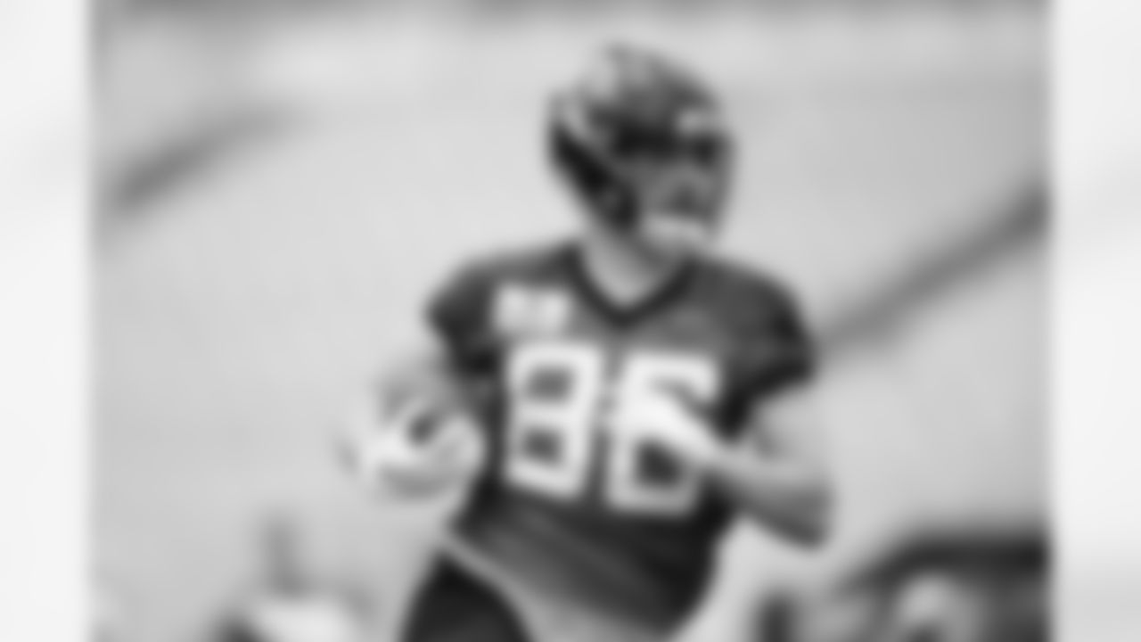 Jacksonville Jaguars tight end Gerrit Prince (86) during OTAs at TIAA Bank Field in Jacksonville, FL on May 22, 2023. (Kam Nedd/Jacksonville Jaguars)