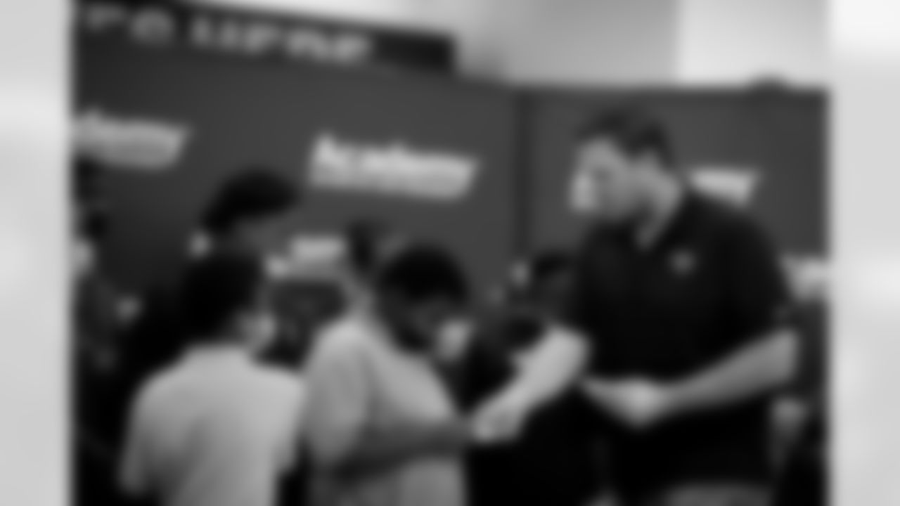 Tony Boselli and The Boselli Foundation partner with Academy Sports & Outdoors to gift Matthew Gilbert Middle School a surprise shopping spree for for their soccer program.