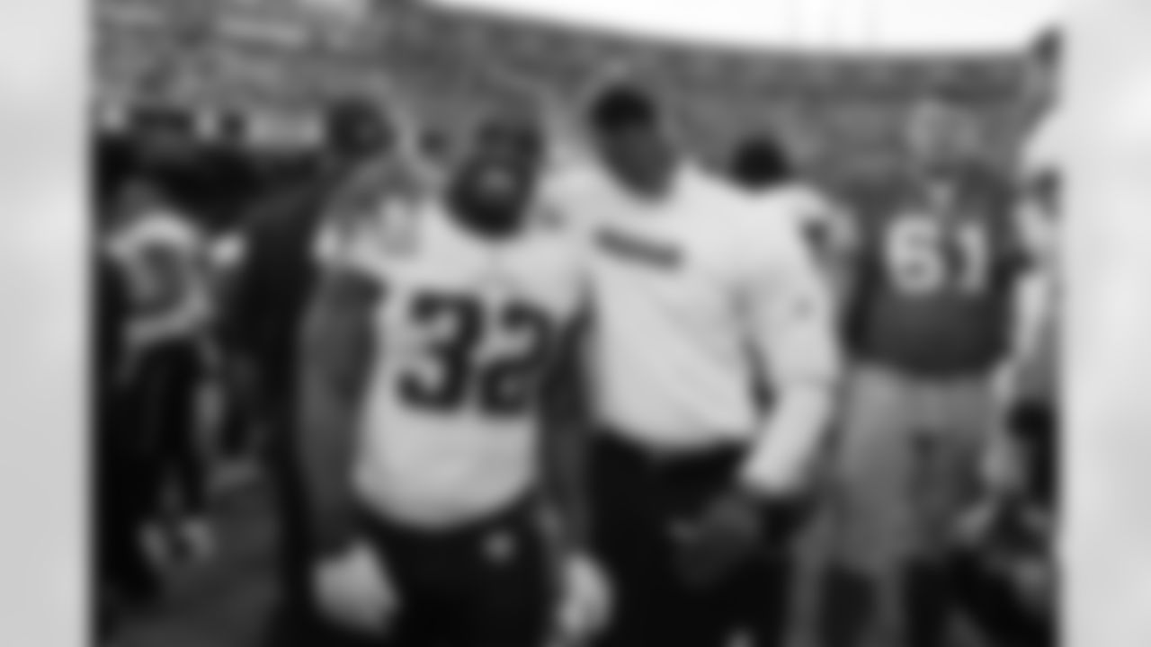 32 Maurice Jones-Drew