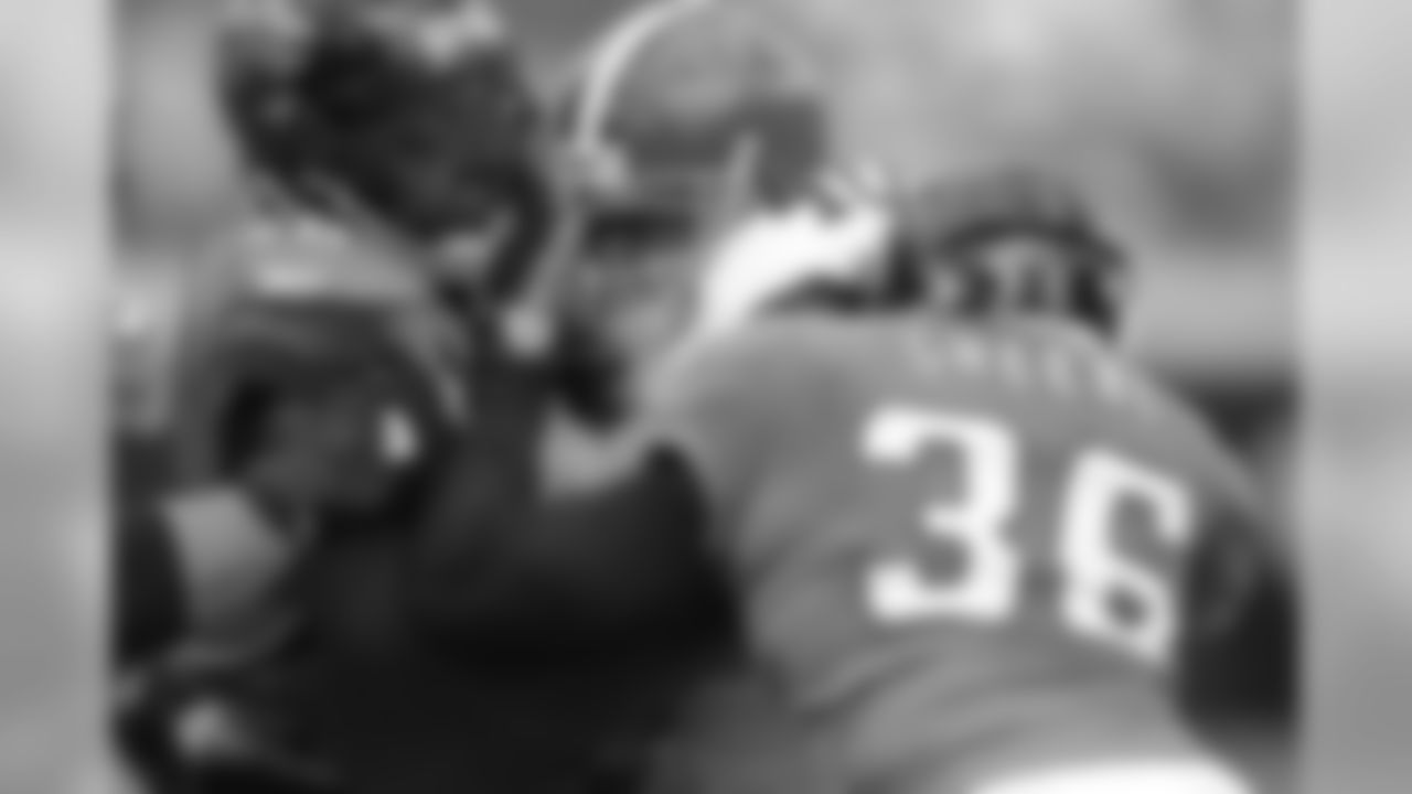 96 Terrance Knighton, #36 Courtney Greene