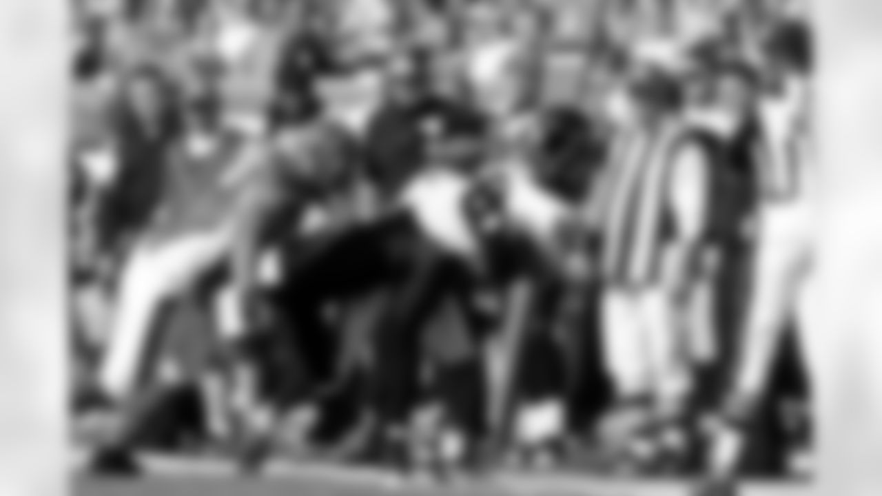 89 Marcedes Lewis