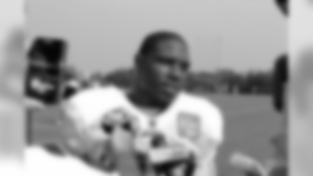 32 Maurice Jones-Drew