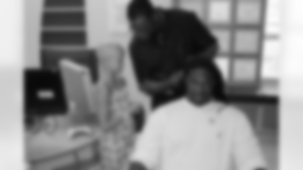 Wilford cuts hair to honor Wolfson Children's Hospital Oncol