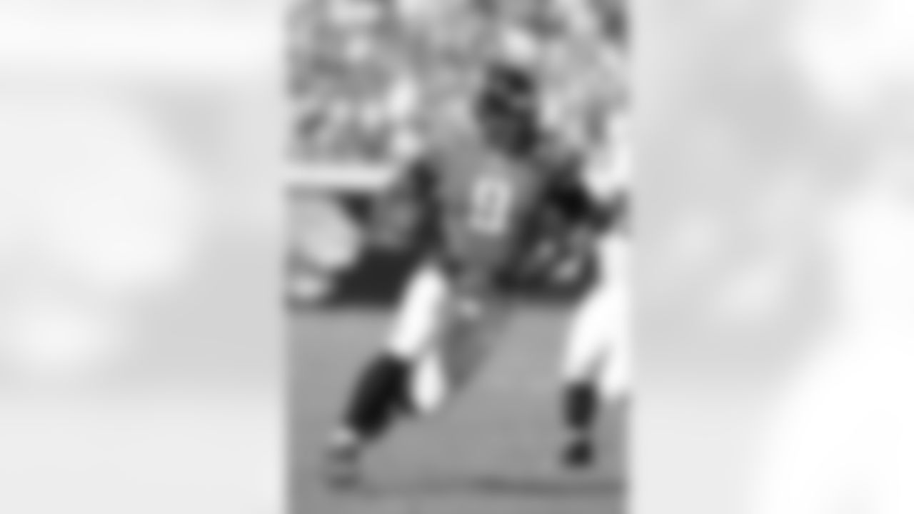 9 David Garrard