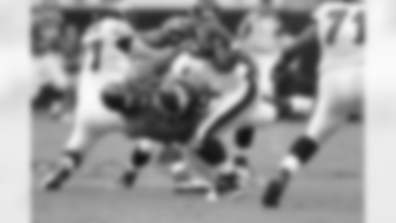 96 Terrance Knighton