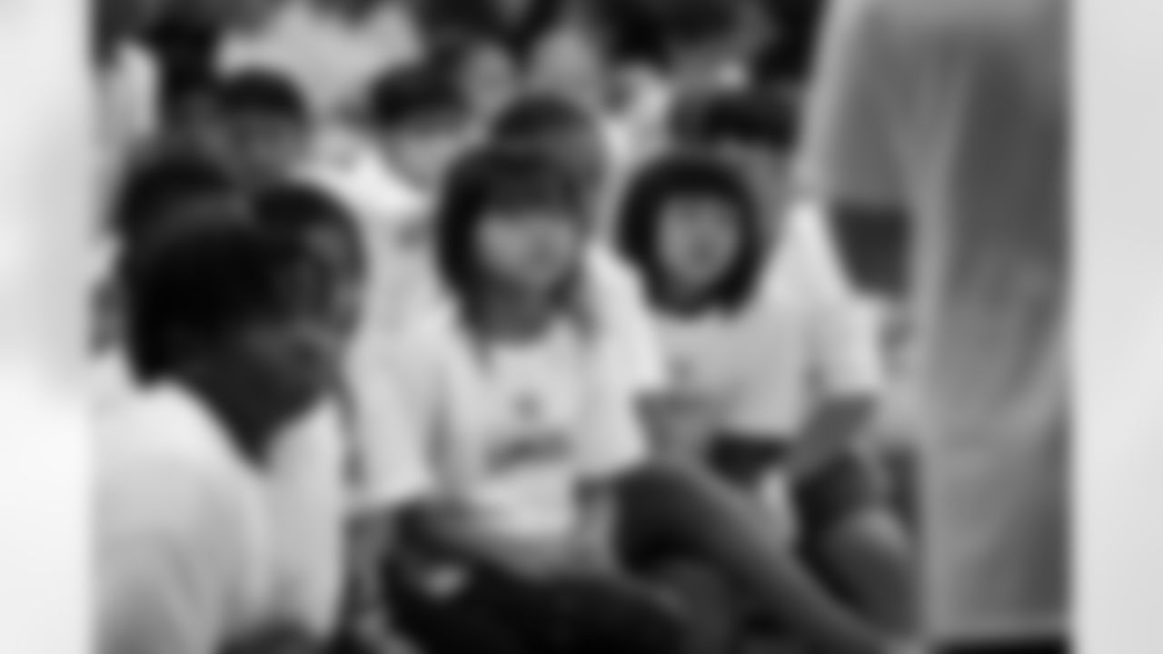 2022_HispanicHeritageSchoolVisit-12