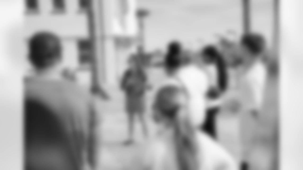 2023_0419_BeachCleanup_05