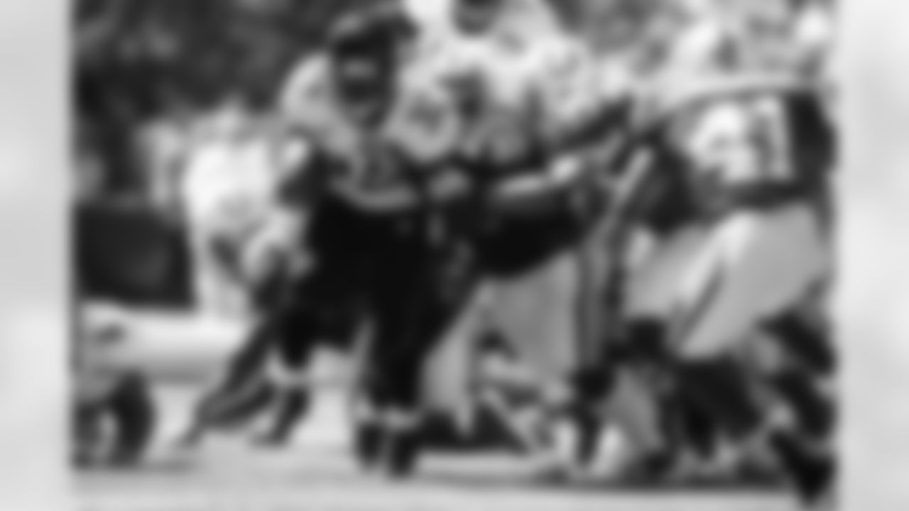 32 Maurice Jones-Drew