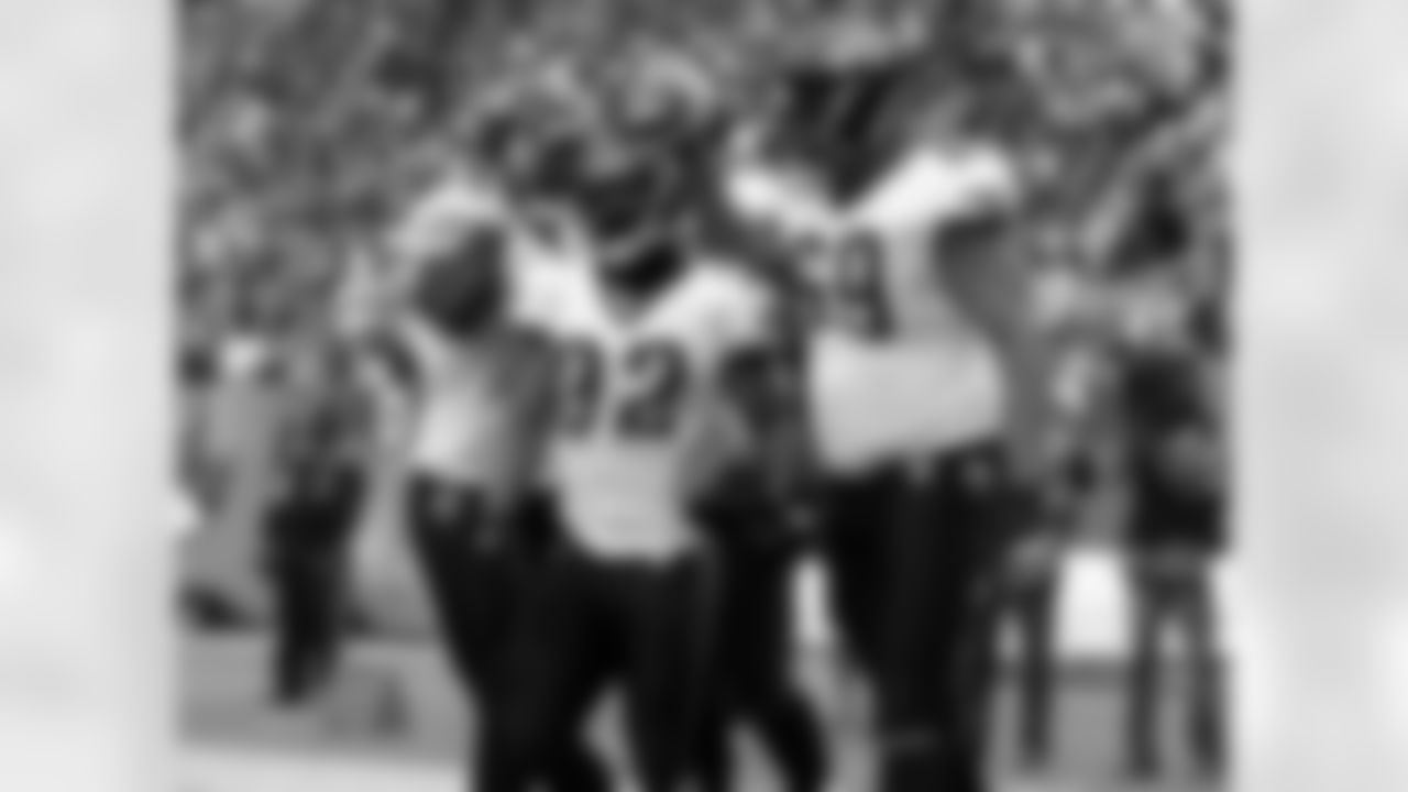 32 Maurice Jones-Drew, #69 Khalif Barnes