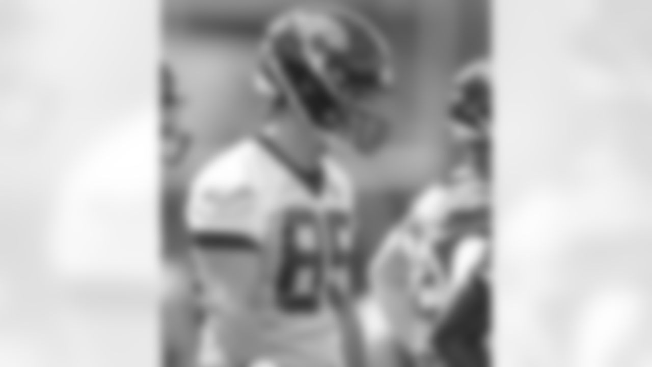 2020-08-23 - Jaguars Practice - Rick WIlson - -33