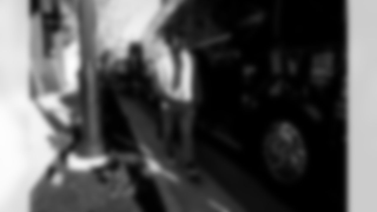 KN4_3299