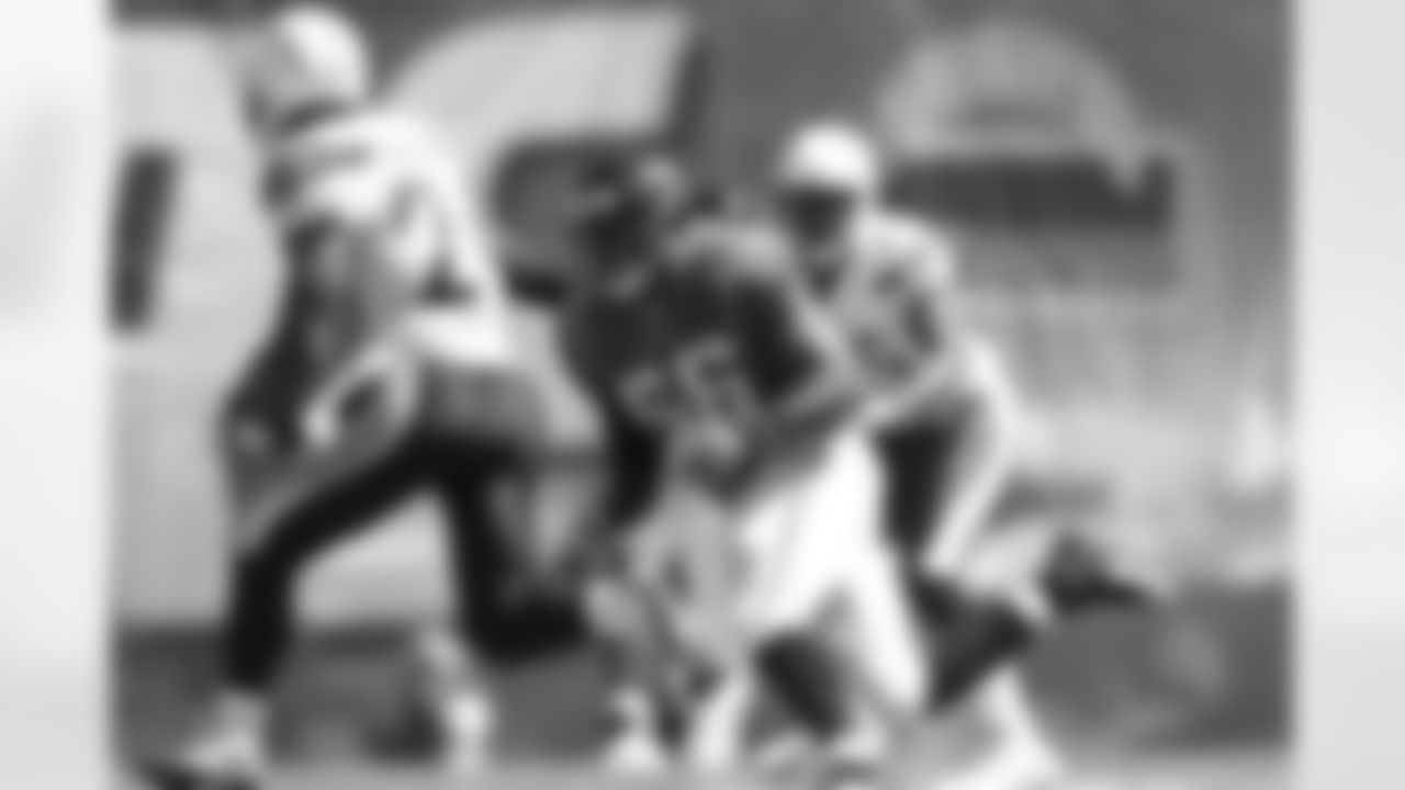 2010 Season - Broncos vs. Jaguars-1