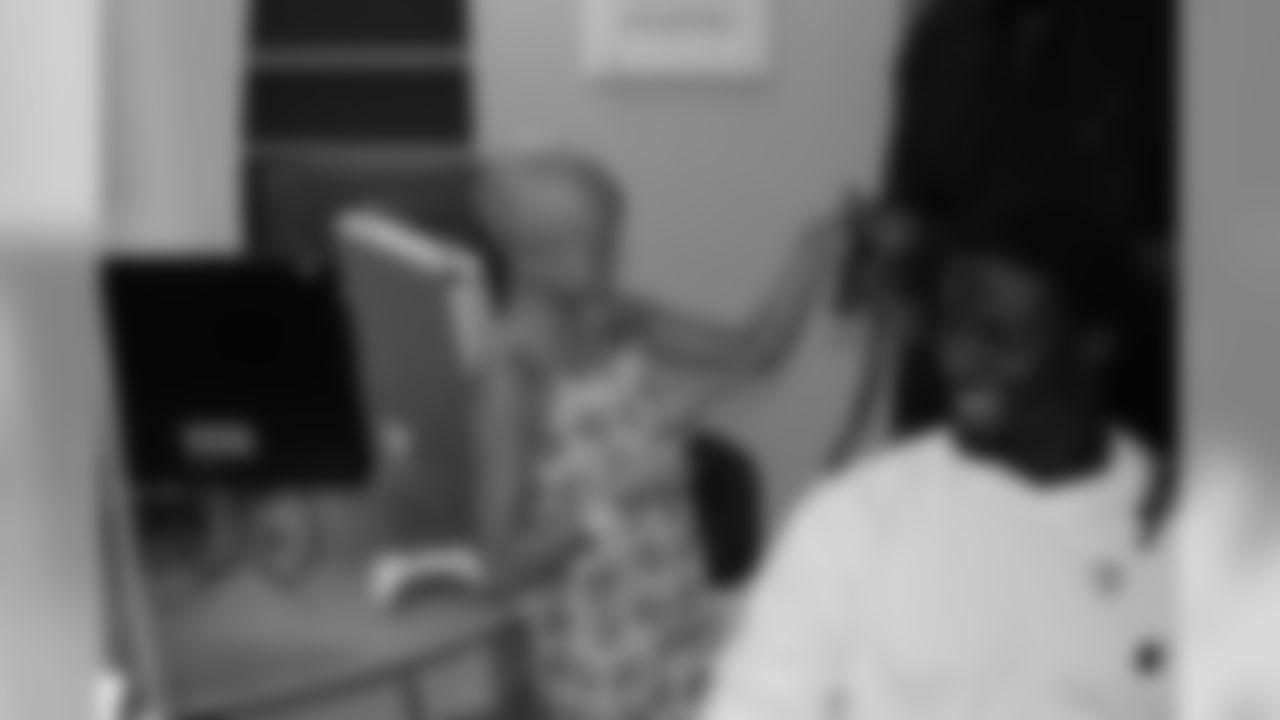 Wilford cuts hair to honor Wolfson Children's Hospital Oncol