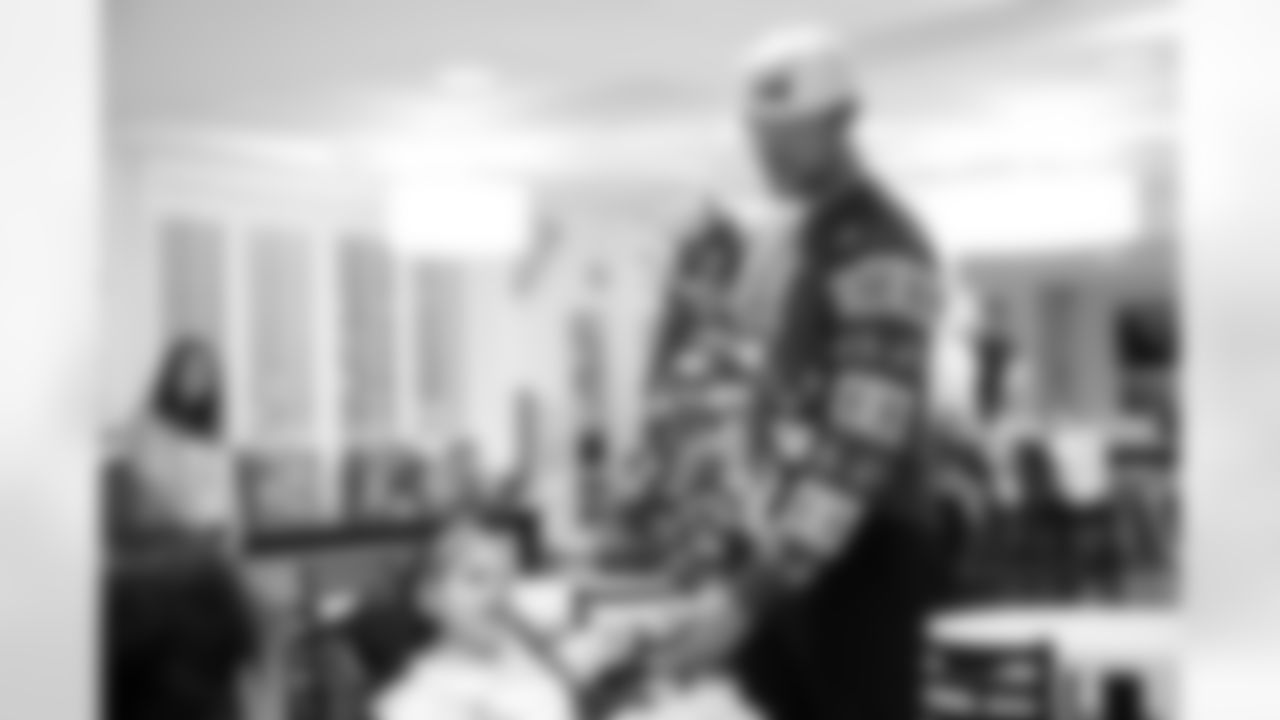 2022_1214_RonaldMcDonaldHouse_011