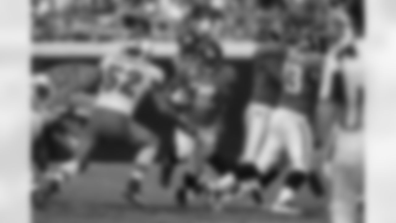 32 Maurice Jones-Drew