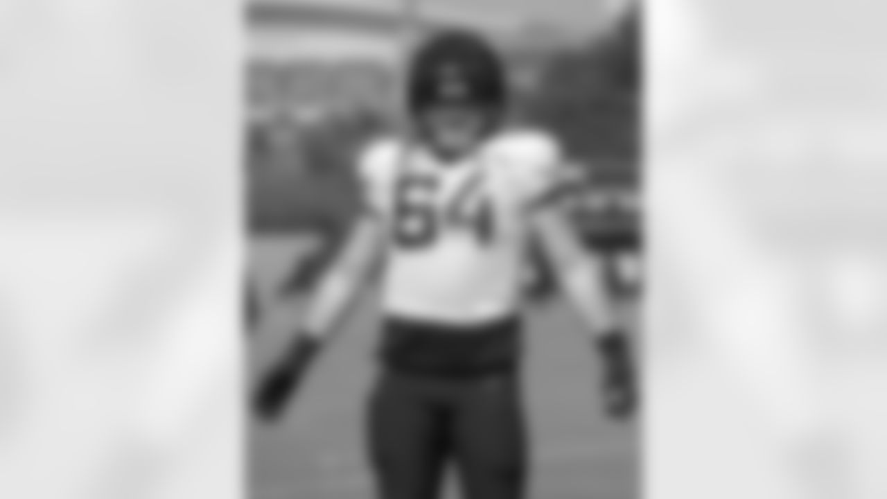2020-08-23 - Jaguars Practice - Rick WIlson - -05