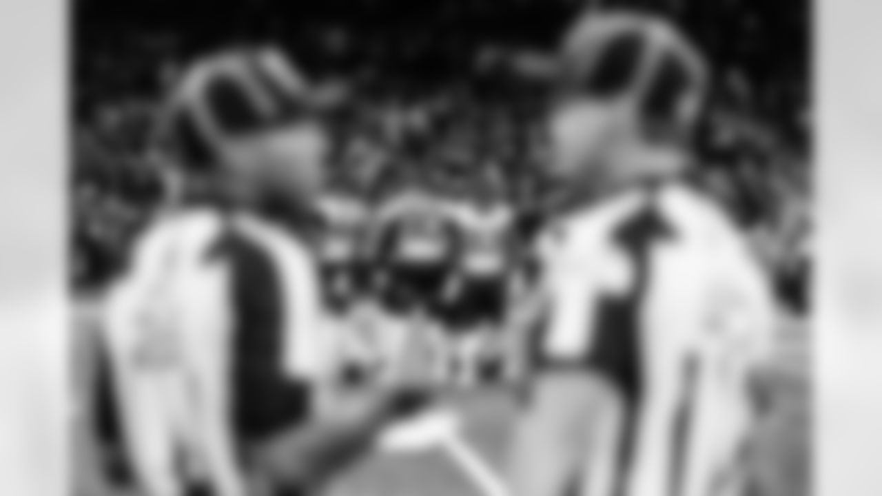 Jacksonville Jaguars vs. New Orleans Saints
DL Angelo Blackson (90) and LB Devin Lloyd (33)