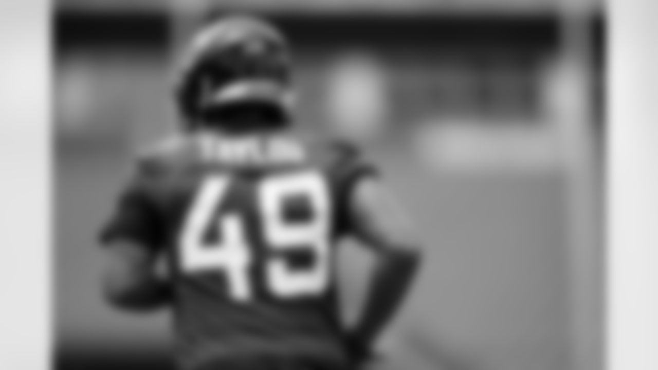 Jacksonville Jaguars tight end Leonard Taylor (49) during OTAs at TIAA Bank Field in Jacksonville, FL on May 22, 2023. (Kam Nedd/Jacksonville Jaguars)