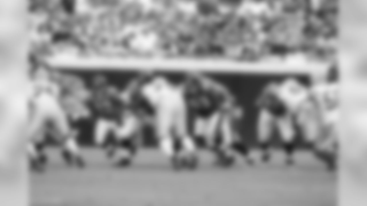 32 Maurice Jones-Drew, #62 Dennis Norman, #63 Brad Meester, #77 Uche Nwaneri