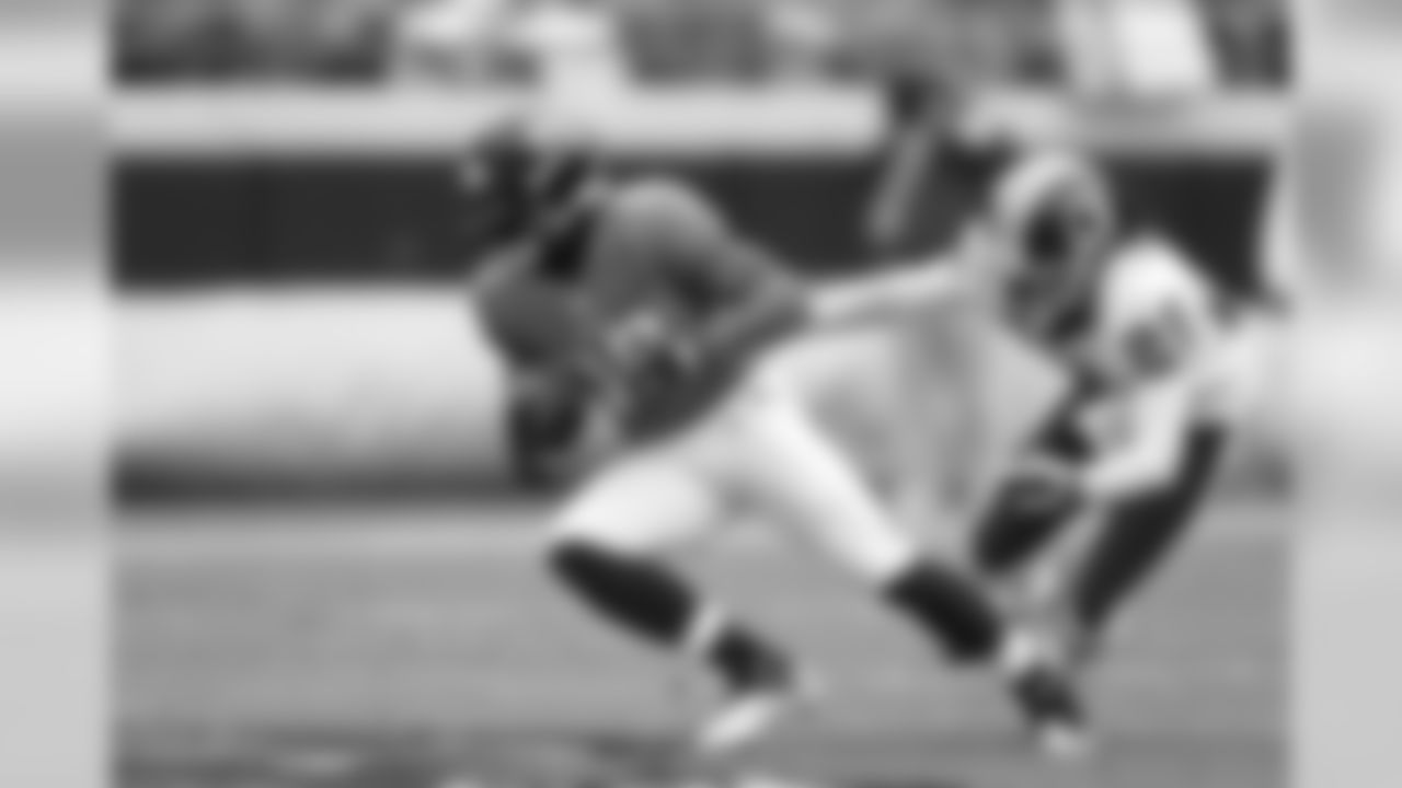 80 Mike Thomas