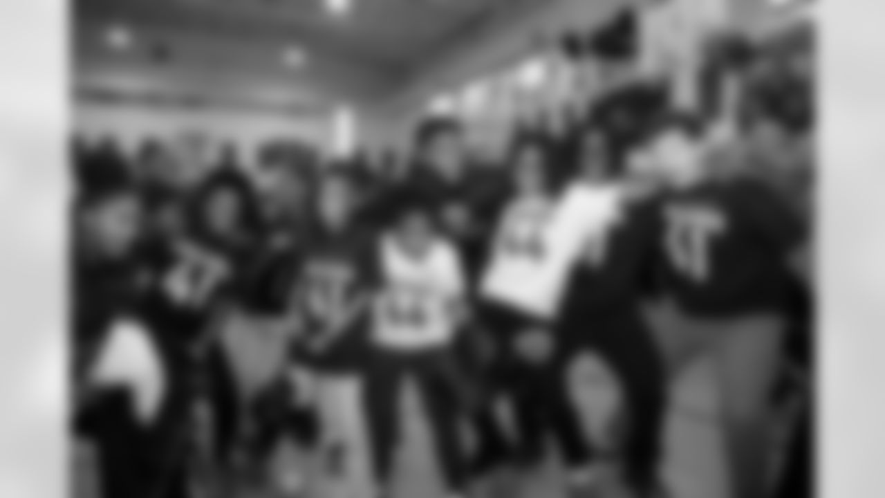 2022_1122_JoshTravonYetDinner_049