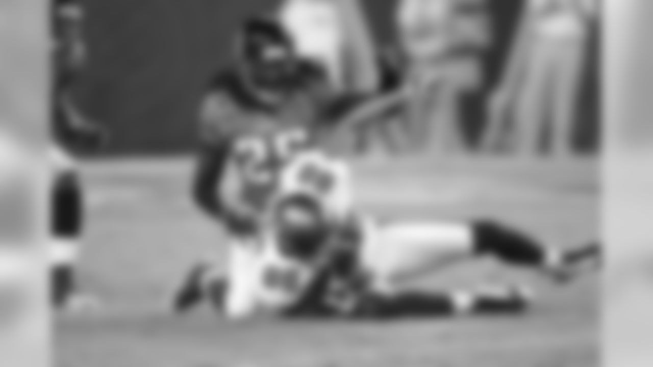 25 Reggie Nelson