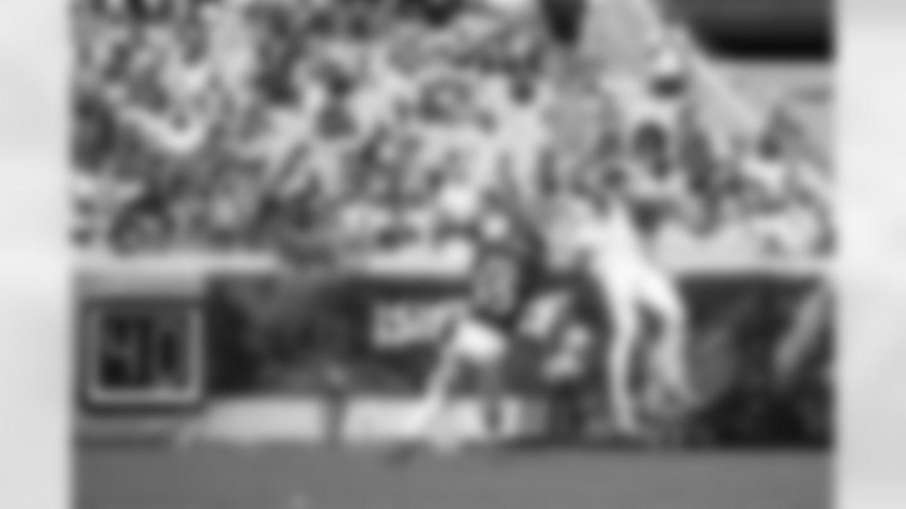 Jacksonville Jaguars vs. Houston Texans
QB Trevor Lawrence (16)