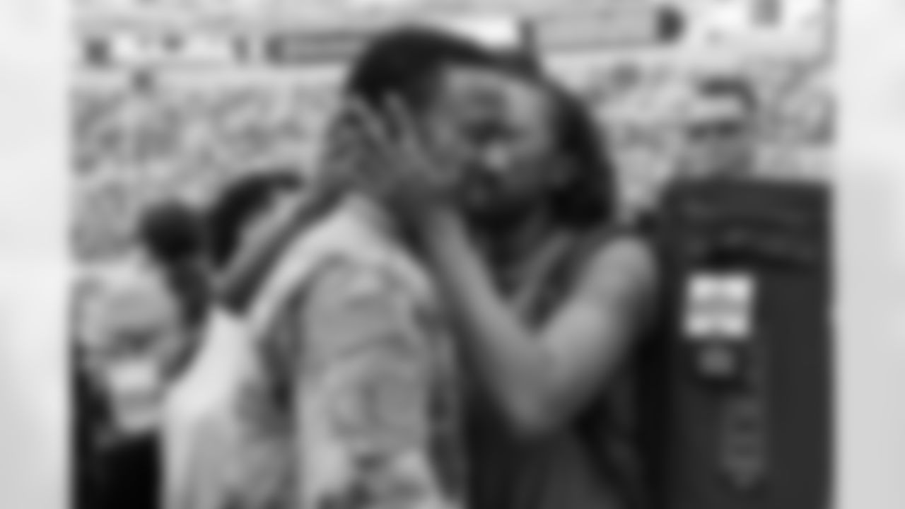 2021_1219_Texans_Home_1085
