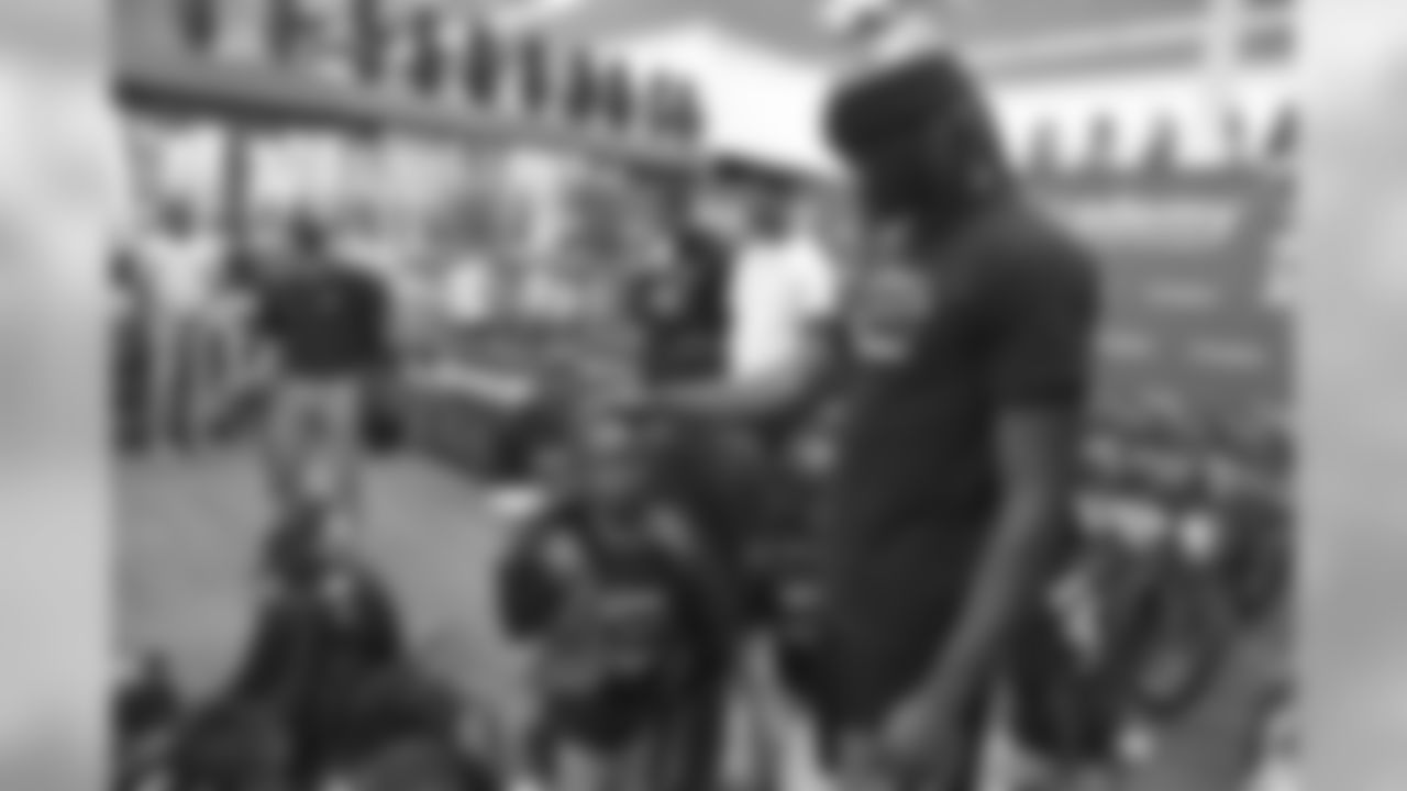 Jacksonville Jaguars DJ Chark Jr. and Ronnie Harrison team up to take kids from the NE Florida Boys and Girls Club Holiday shopping at Academy Sports, Tuesday, Dec. 17, 2019 in Jacksonville, Fla. (Rick Wilson/Jacksonville Jaguars)