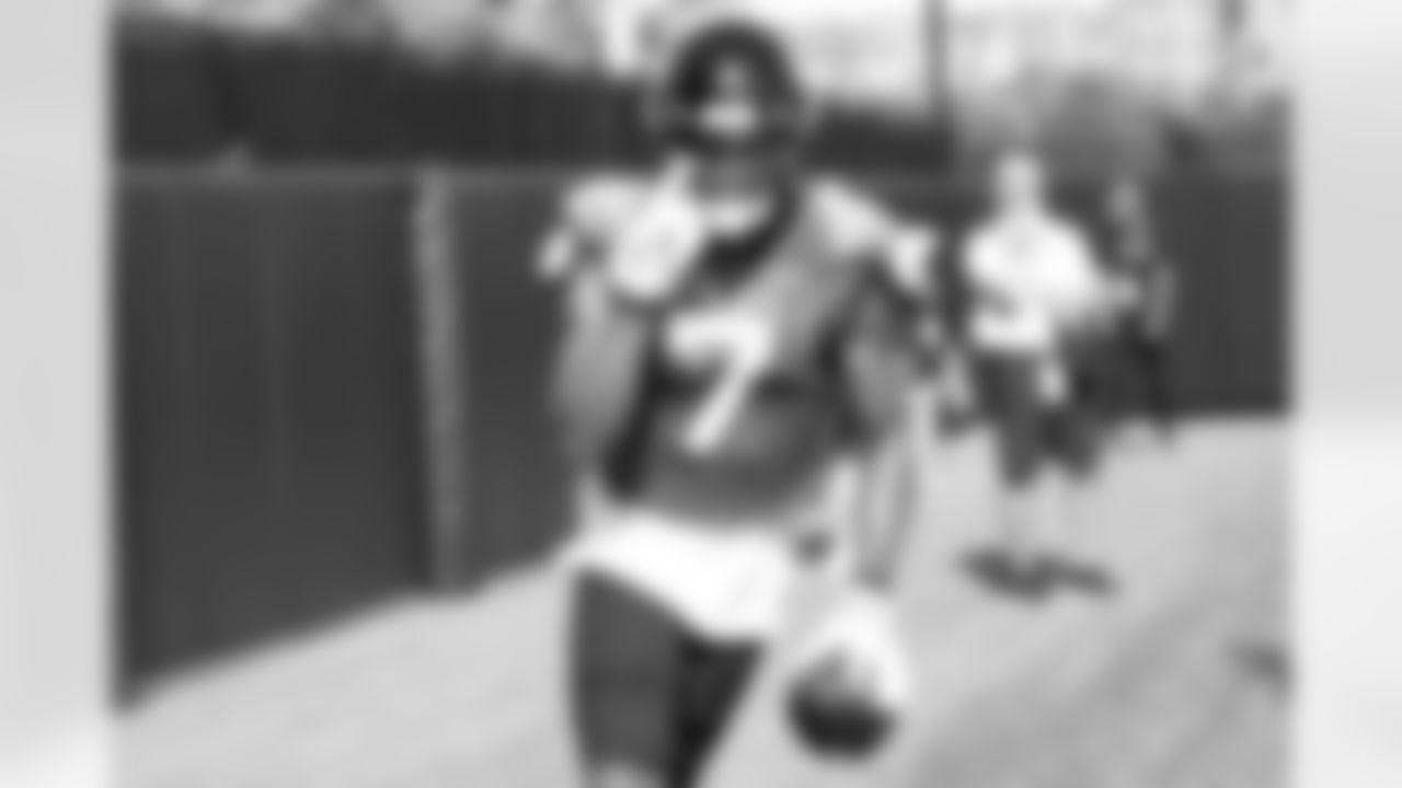 2023 Jaguars Training Camp Practice
WR Zay Jones (7)