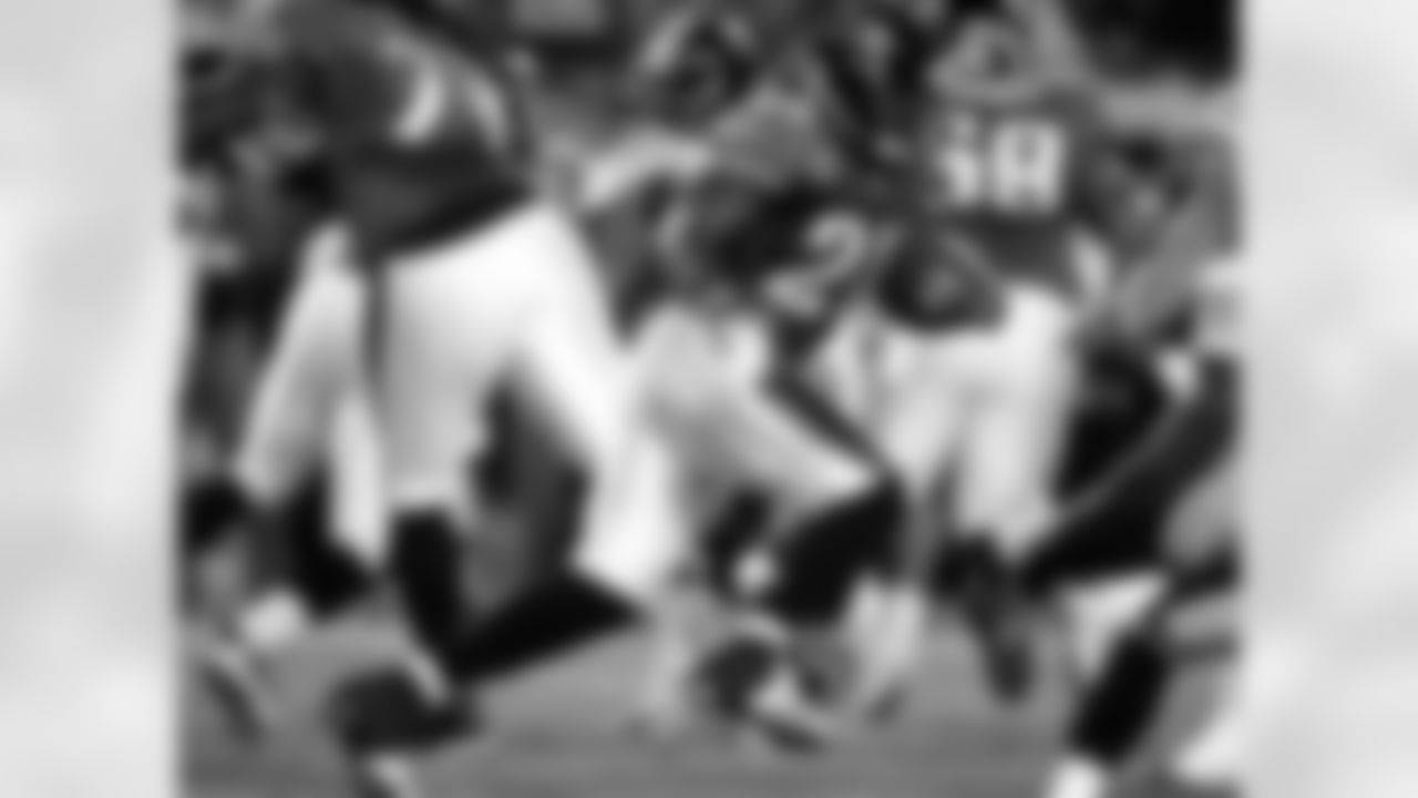 28 Fred Taylor