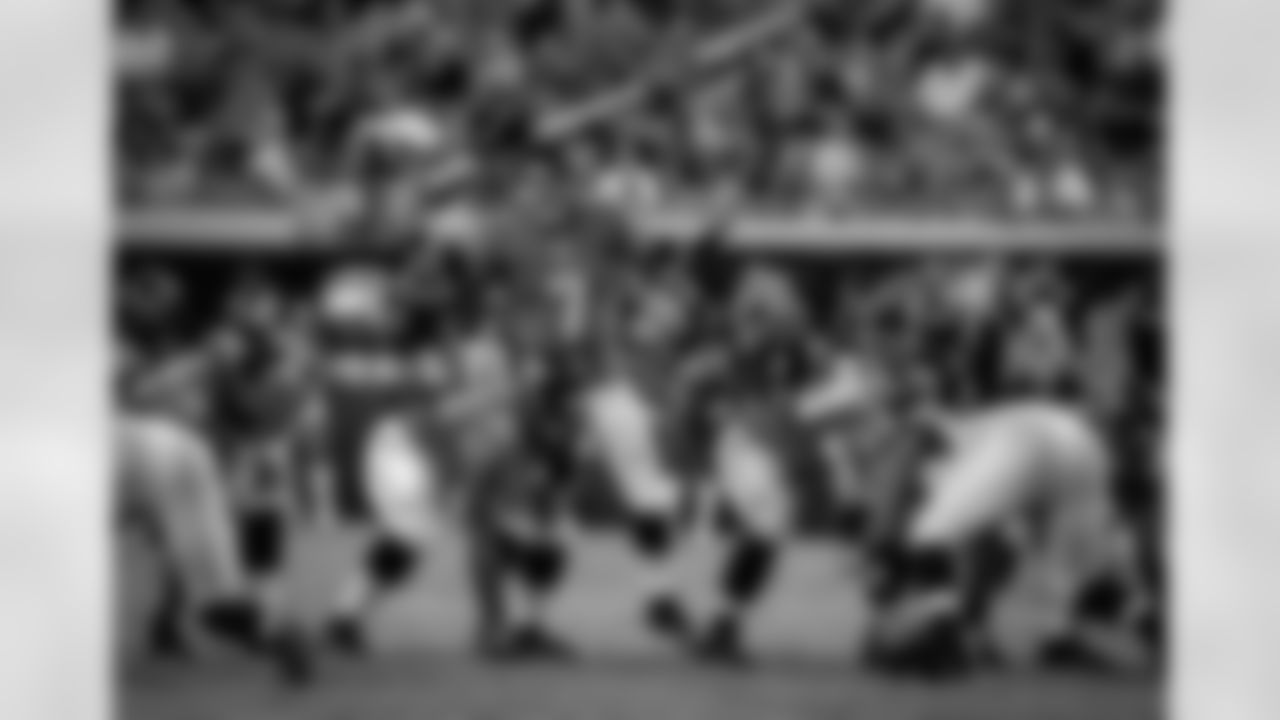 QB Chad Henne was resigned at the team's backup on Thursday, Feburary 18, 2016.