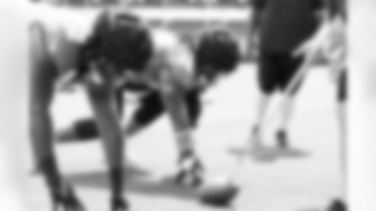DL Tyler Lacy (93)