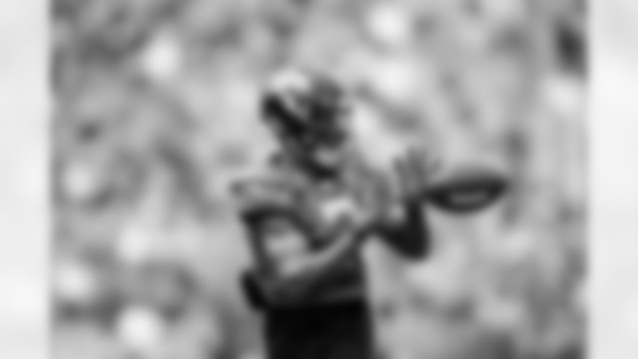 2023 Jaguars Training Camp Practice
WR Zay Jones (7)