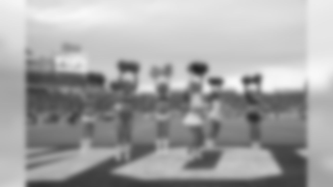 Cheerleaders from representative teams perform during the second half of the NFL Pro Bowl football game between the AFC and the NFC Sunday, Jan. 26, 2020 in Orlando, Fla. (AP Photo/Phelan M. Ebenhack)