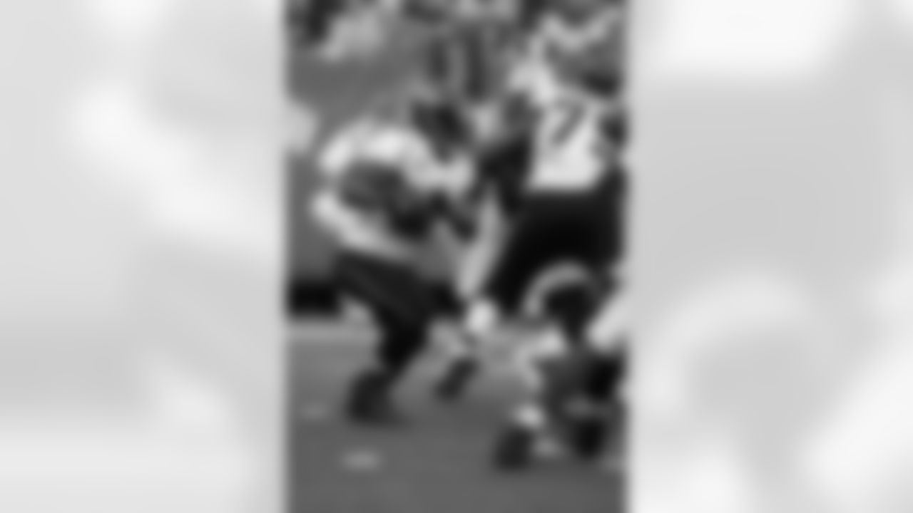 32 Maurice Jones-Drew