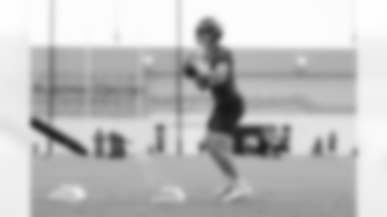 QB Nathan Rourke (12)