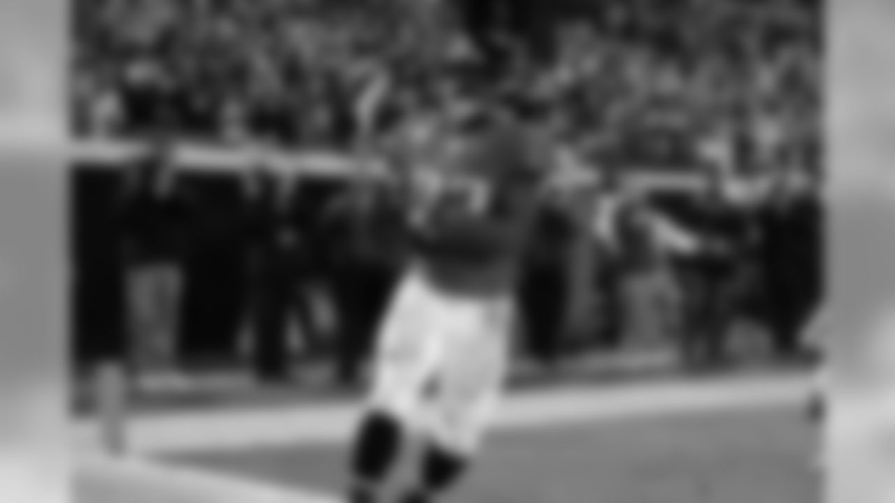 32 Maurice Jones-Drew