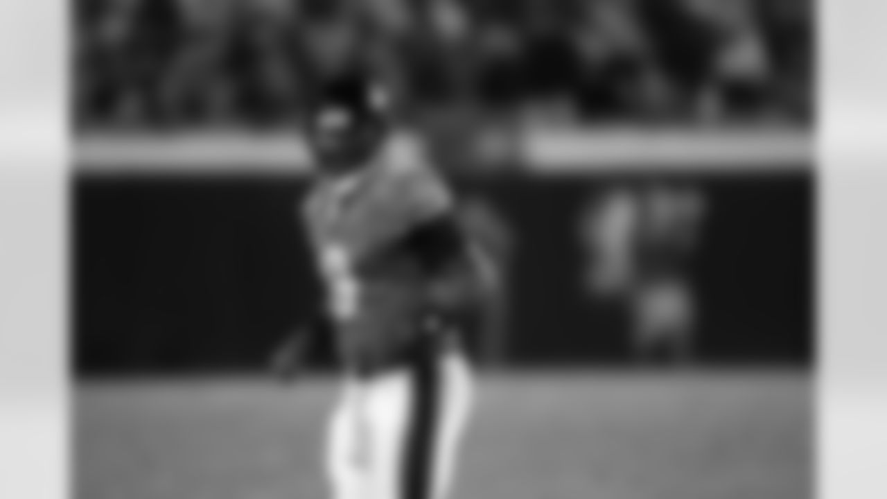 9 David Garrard